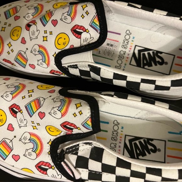 VANS X FLOUR SHOP CLASSIC SLIP-ON Sz 1.5 - Picture 8 of 9